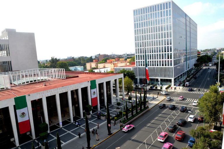 Logo Búho Abogados Cisneros